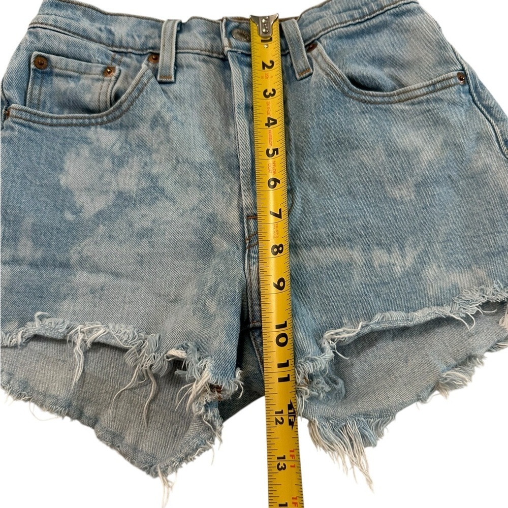 Levis 501 Women’s Denim Cut Off Shorts Waist Sz 24 Blue Button Fly 5 Pocket - Picture 11 of 17